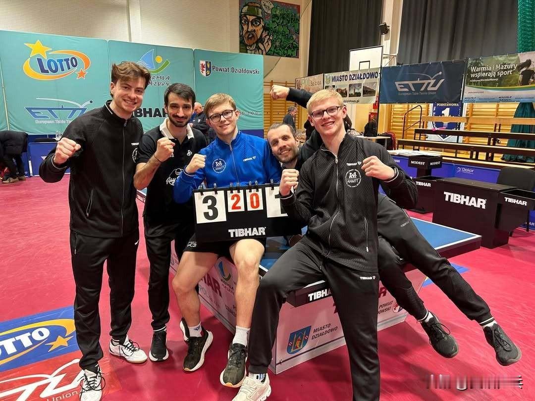 在一个胜利开局的赛季节奏中，勒布伦兄弟即将向新加坡赛发起冲击。据他们的教练透露，