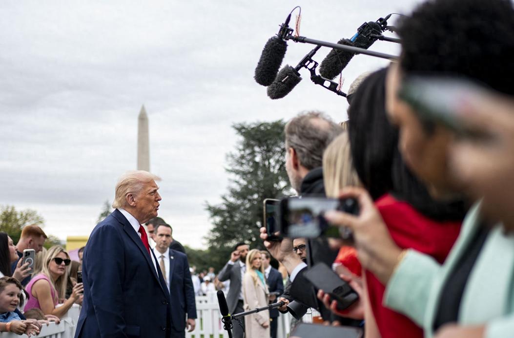 中国为什么不与美方谈关税互免？因为 “被蛇咬过两次”。2018 年，中美初步达成