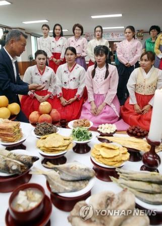 触底反弹了，韩国生育率上来了点，韩国终于发现了解决单身男性结婚难题，到底症结在哪