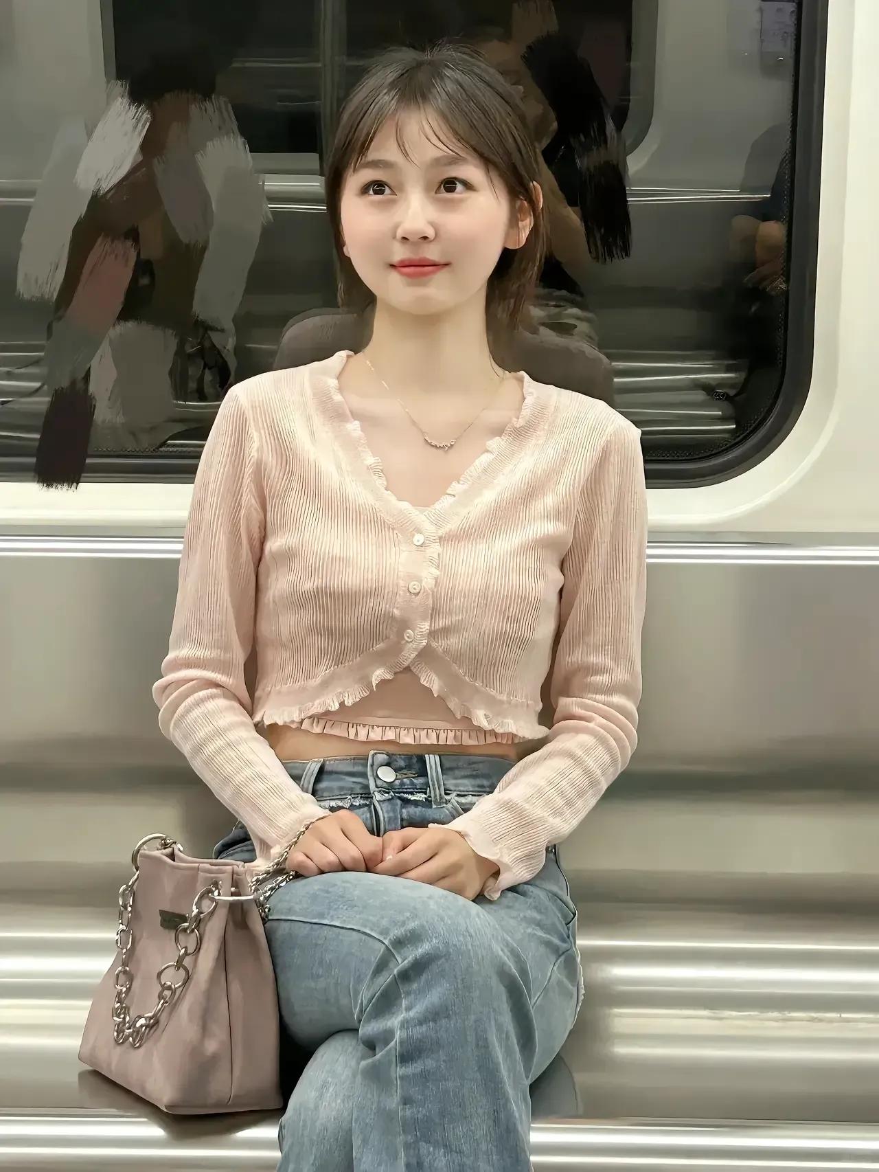 婆婆嘴上不看孩子，到时候一看到孙子孙女亲得不得了，奶奶姥姥抢着带。婆媳说话太轻率