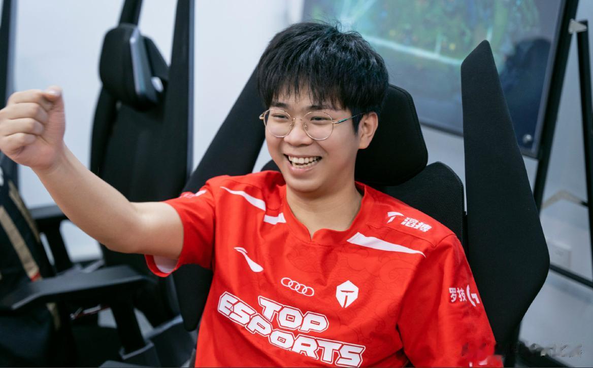 #2023LPL#wayward加入WE又一实锤：关注多位WE队员！

之前爆料