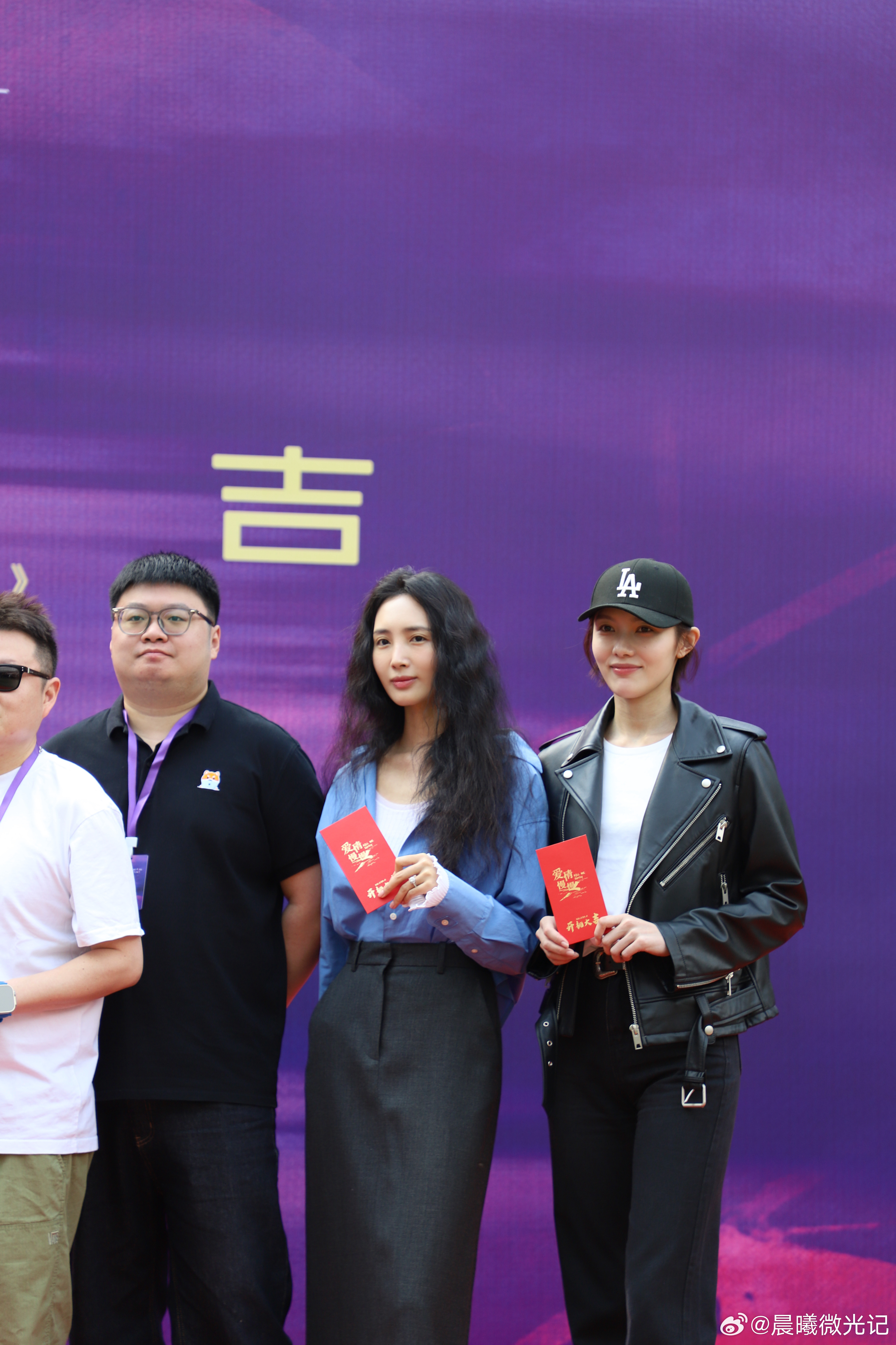 爱情慢慢开机王紫璇懂啊，王紫璇和现代都市剧的适配度真的太高了👍，《爱情慢慢》这