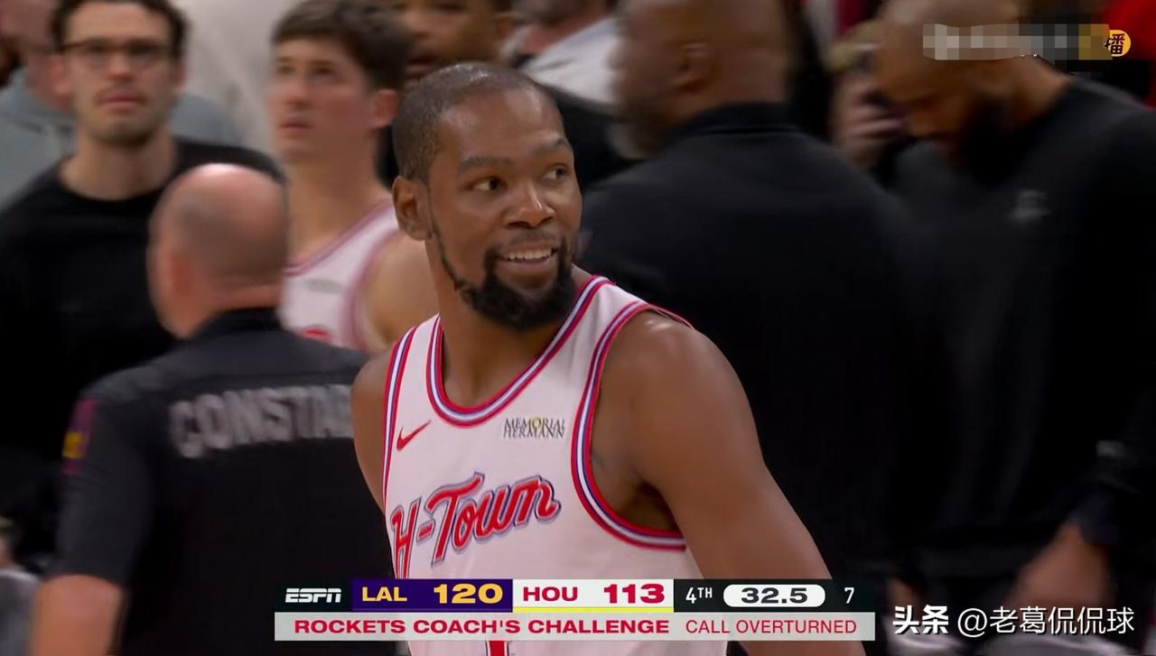 火箭巨星杜兰特真是太会说话了！在今天火箭主场以116：124输给湖人的赛后采访中