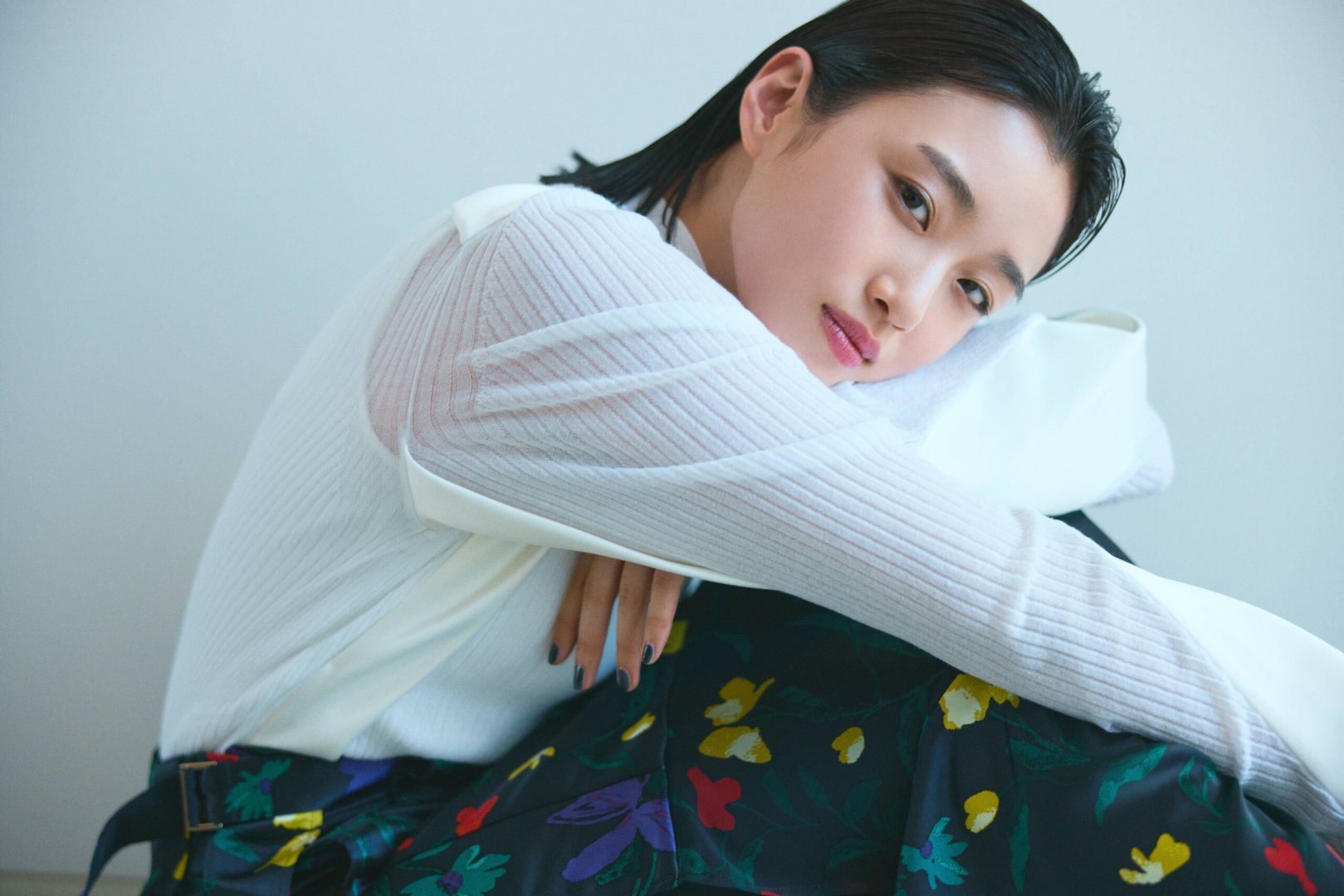 日娱新闻河合优实 河合优实 坂东龙汰 杂志《classy》采访美图。 