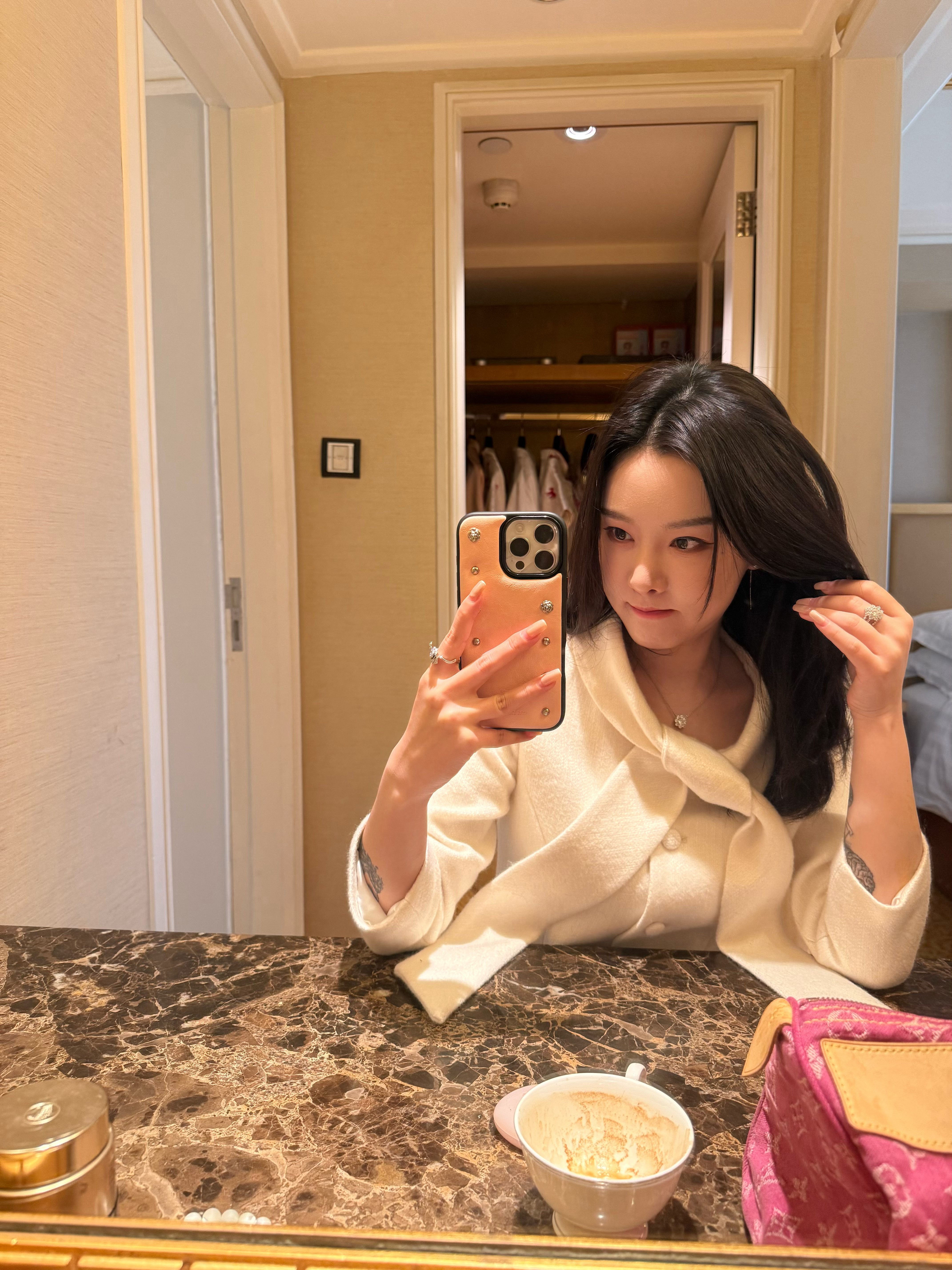 开工咯（脸好肿） 