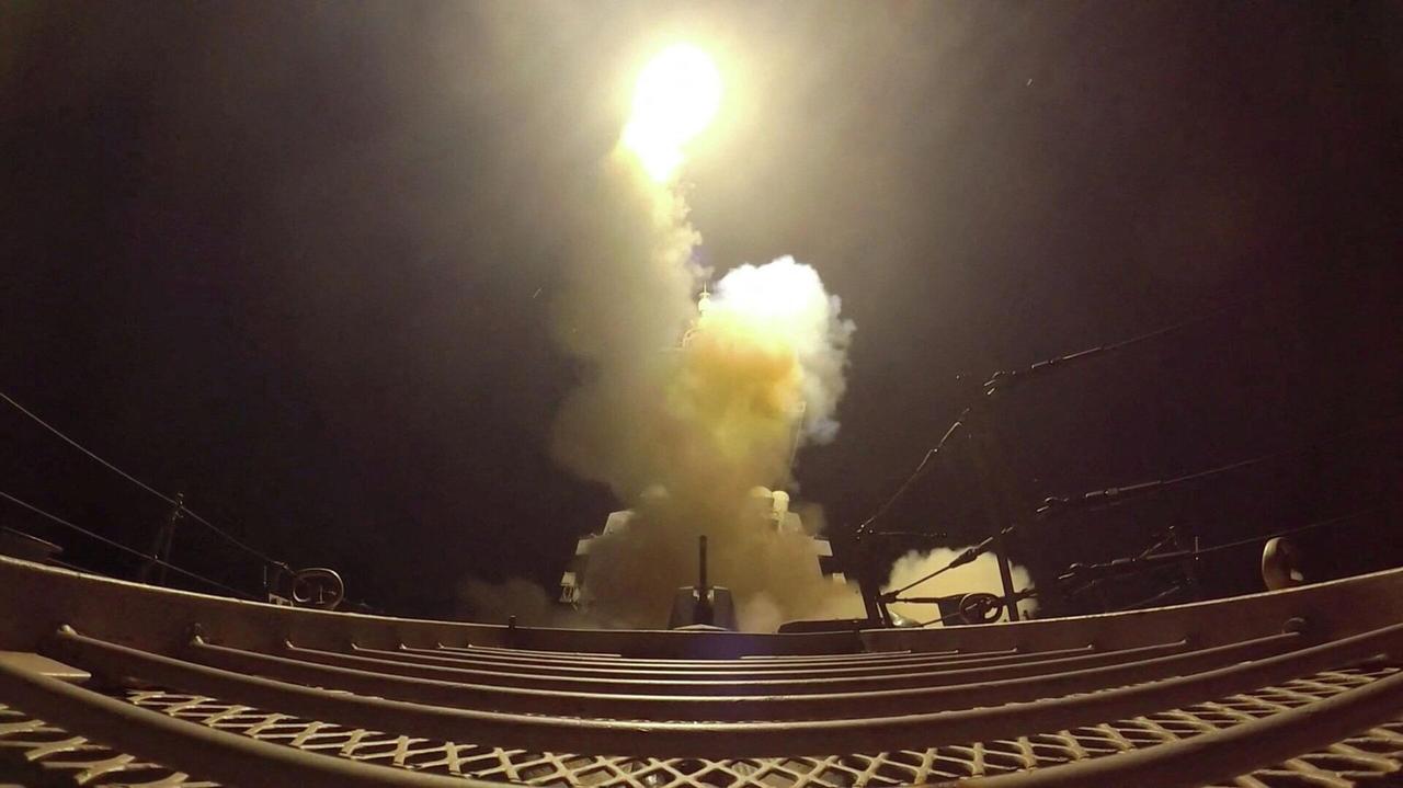 美国中央司令部宣布连续第三夜对伊朗目标发动打击

俄罗斯卫星通讯社 2026年7