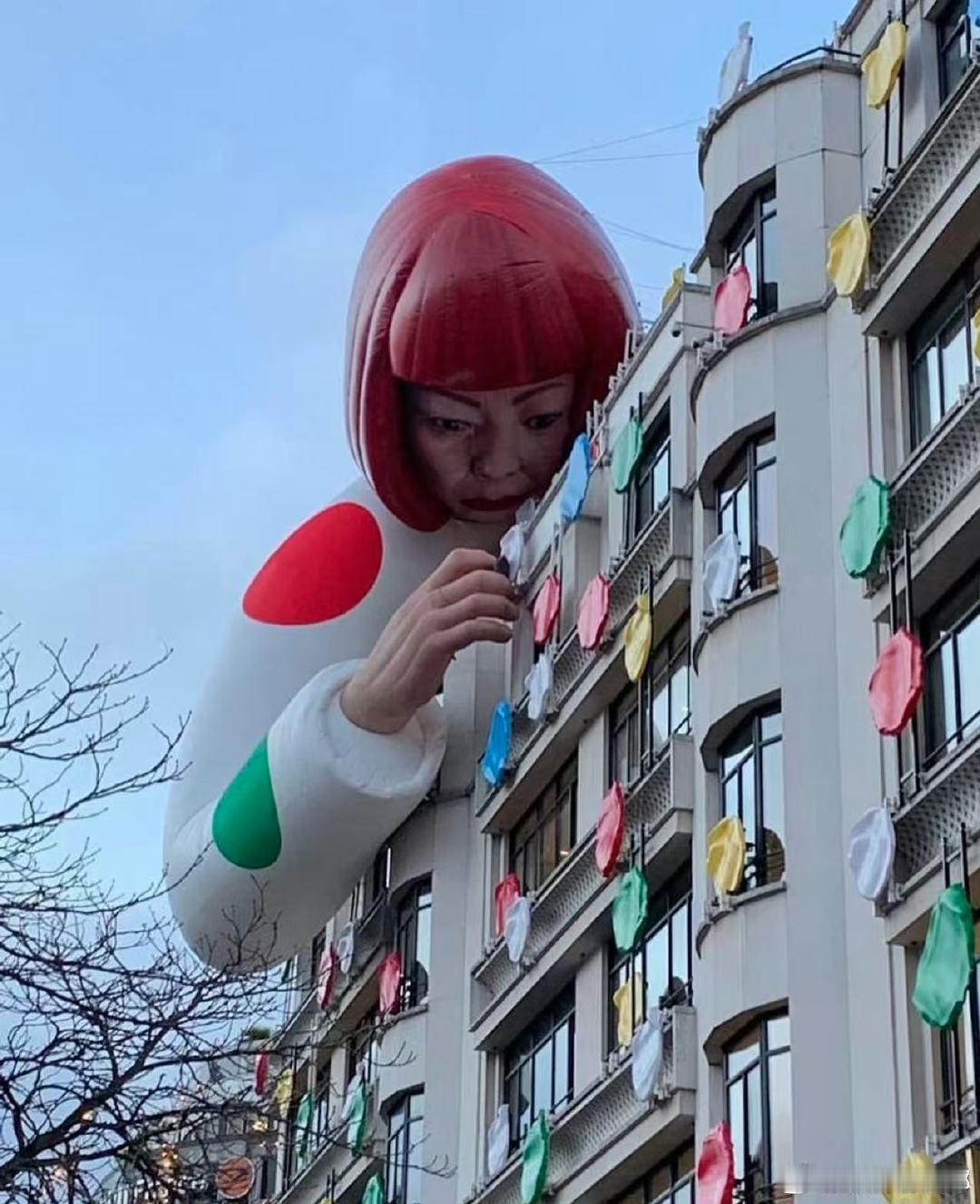 波点来自草间弥生的幻视世界草间弥生去世 草间弥生离世，旧时代星光渐次远去，轮到我