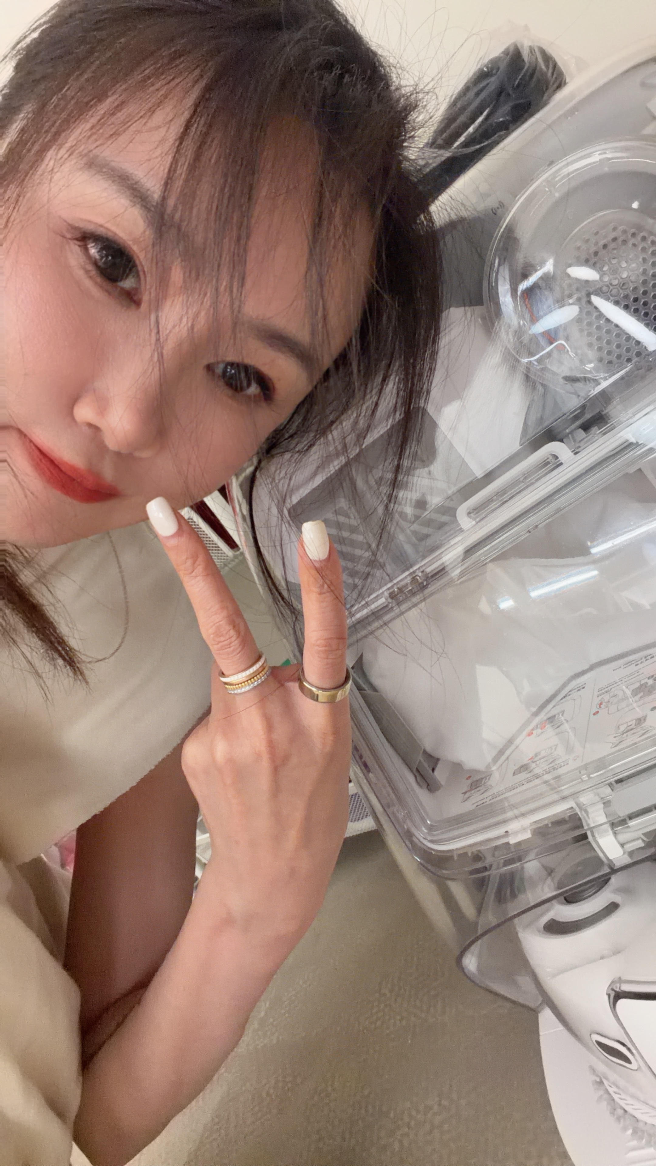 本世纪洗地机最伟大的产品！大疆洗地机器人！当别人还都在拼诺基亚升级 它已经是苹果
