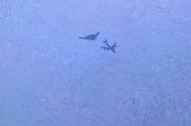 2026年3月26日，在西北部大不里士附近，伊朗捕捉到了美国空军B-2A隐身轰炸