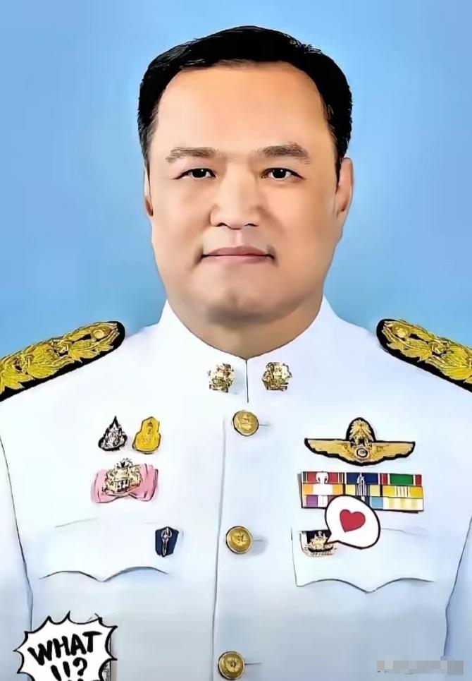 刚刚再次出任泰国总理的阿努廷，很快就用一个动作引爆舆论：他宣布把自己的座驾从劳斯