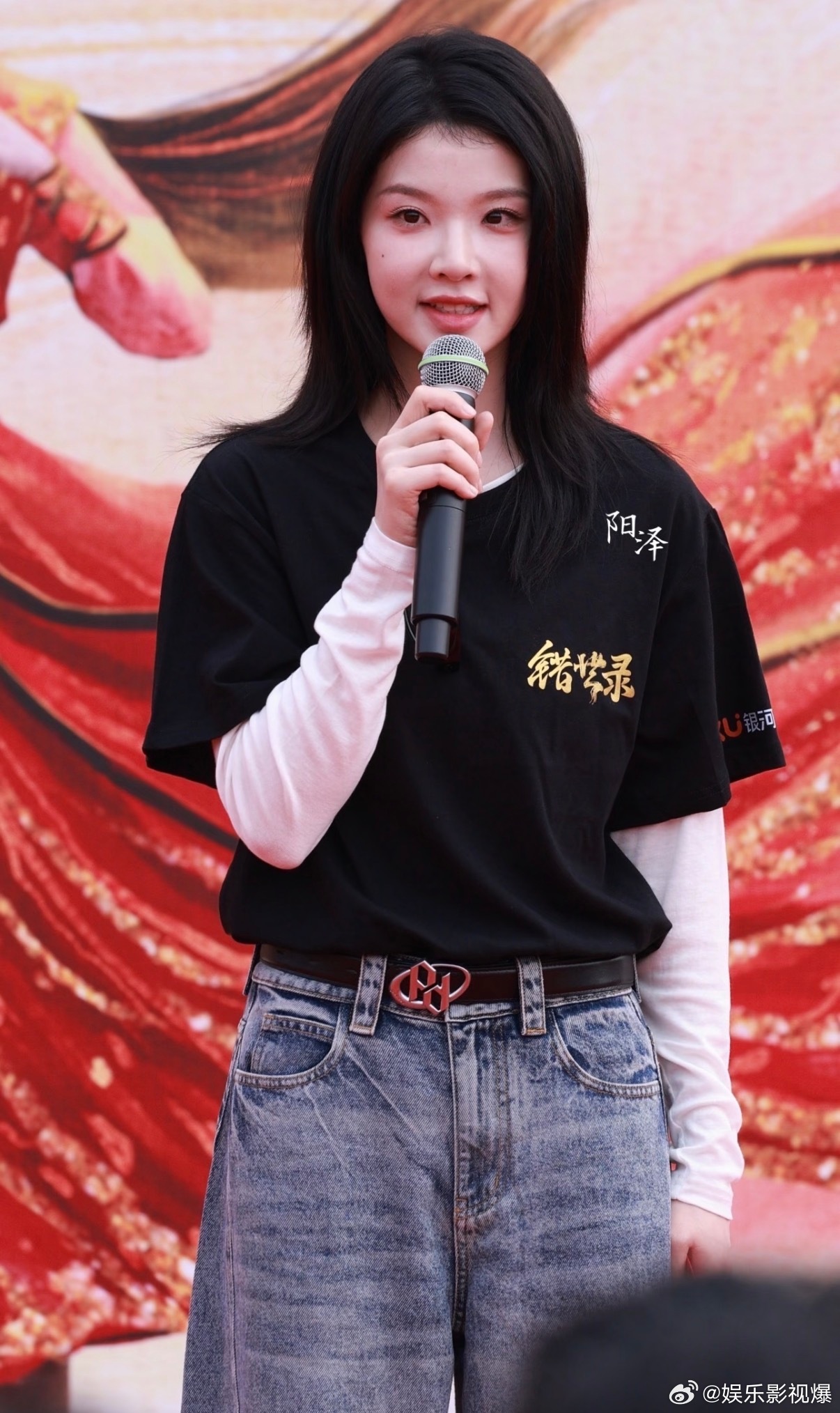 张淼怡错世录开机刷到错世录开机路透太惊喜，张淼怡古装雏形尽显灵气，搭档敖瑞鹏的组