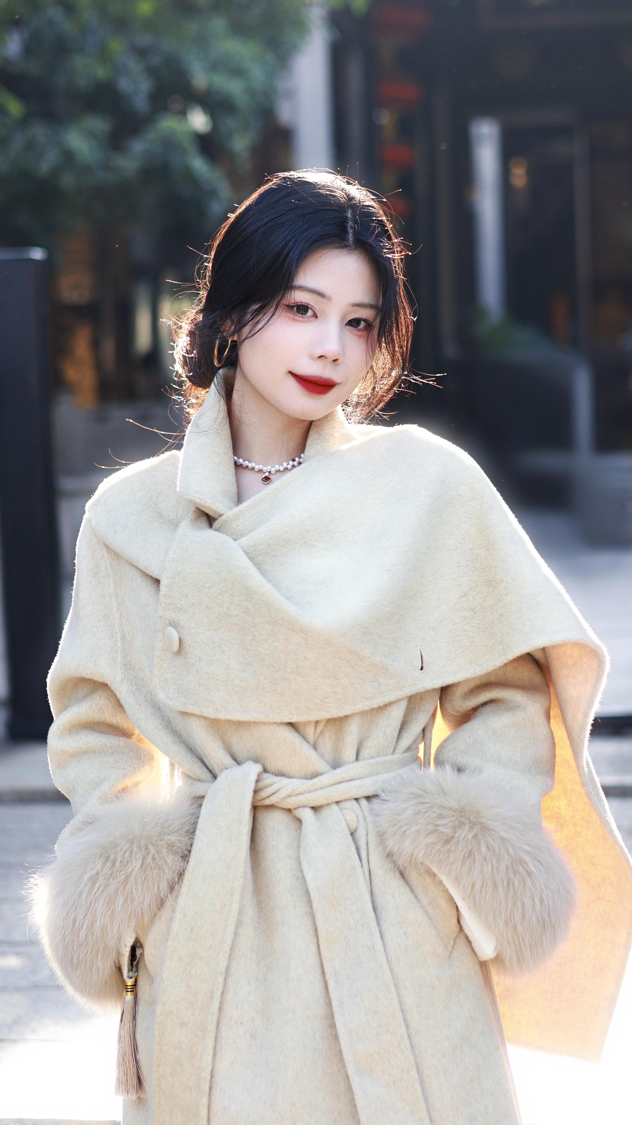 跟着红尘跟随我浪迹一生。