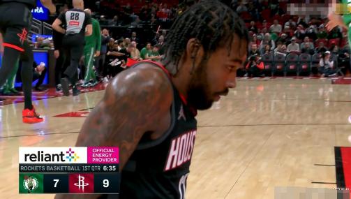 必须要好好夸夸火箭大将伊森！虽然火箭今天在主场以93：114惨败于凯尔特人，但是