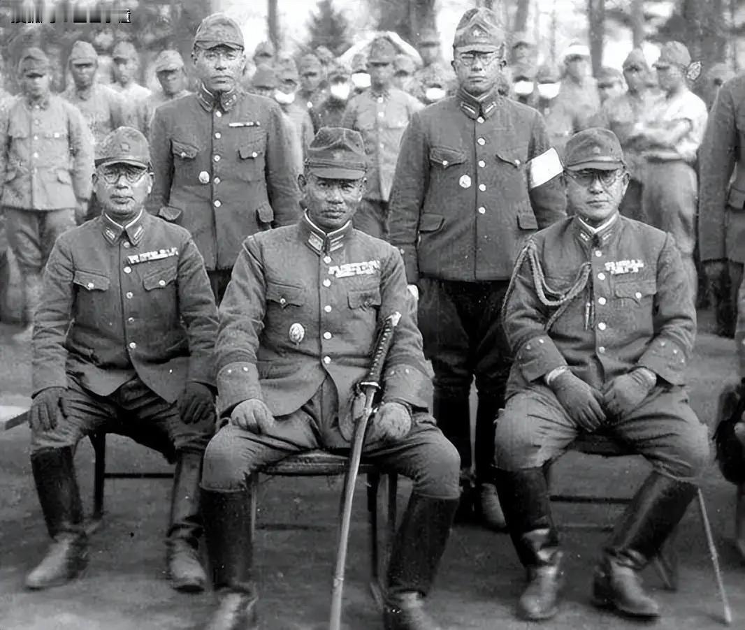 丢人丢大了！日本老兵回忆侵华战争爆出惊天秘密，直接打脸十四亿国人。
原来二战结束