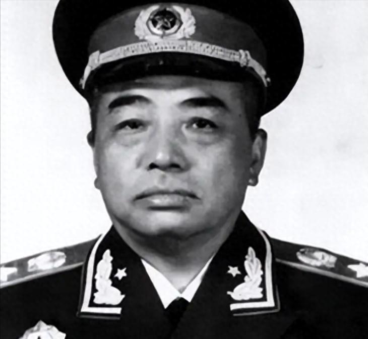 50年前志愿军师政委扣留3000条军毯，彭老总愤怒质问：政委你还能干下去吗？
1