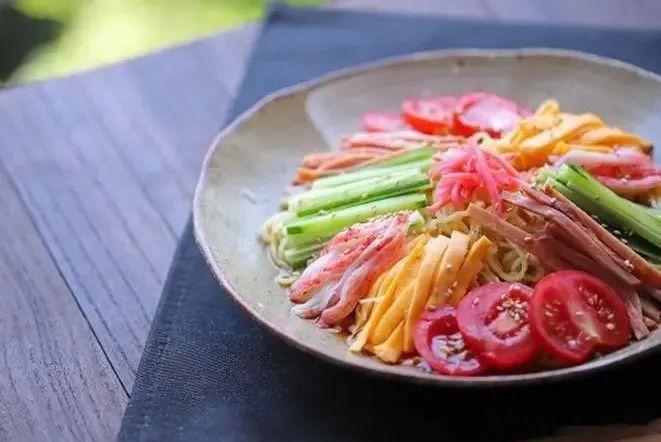 【肿瘤患者如何饮食有讲究】健康科普癌症高蛋白食物能提高机体抵抗力，为白细胞恢复至