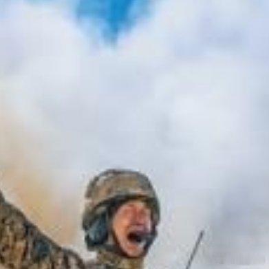 早安我的中国各位老兵，早安！从军营到地方，变的是岗位，不变的是忠诚。从军报国，是