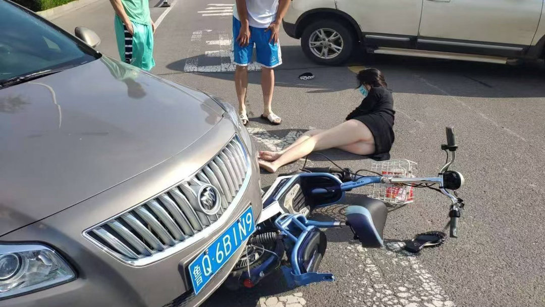 在街上碰到这种情况你会： 