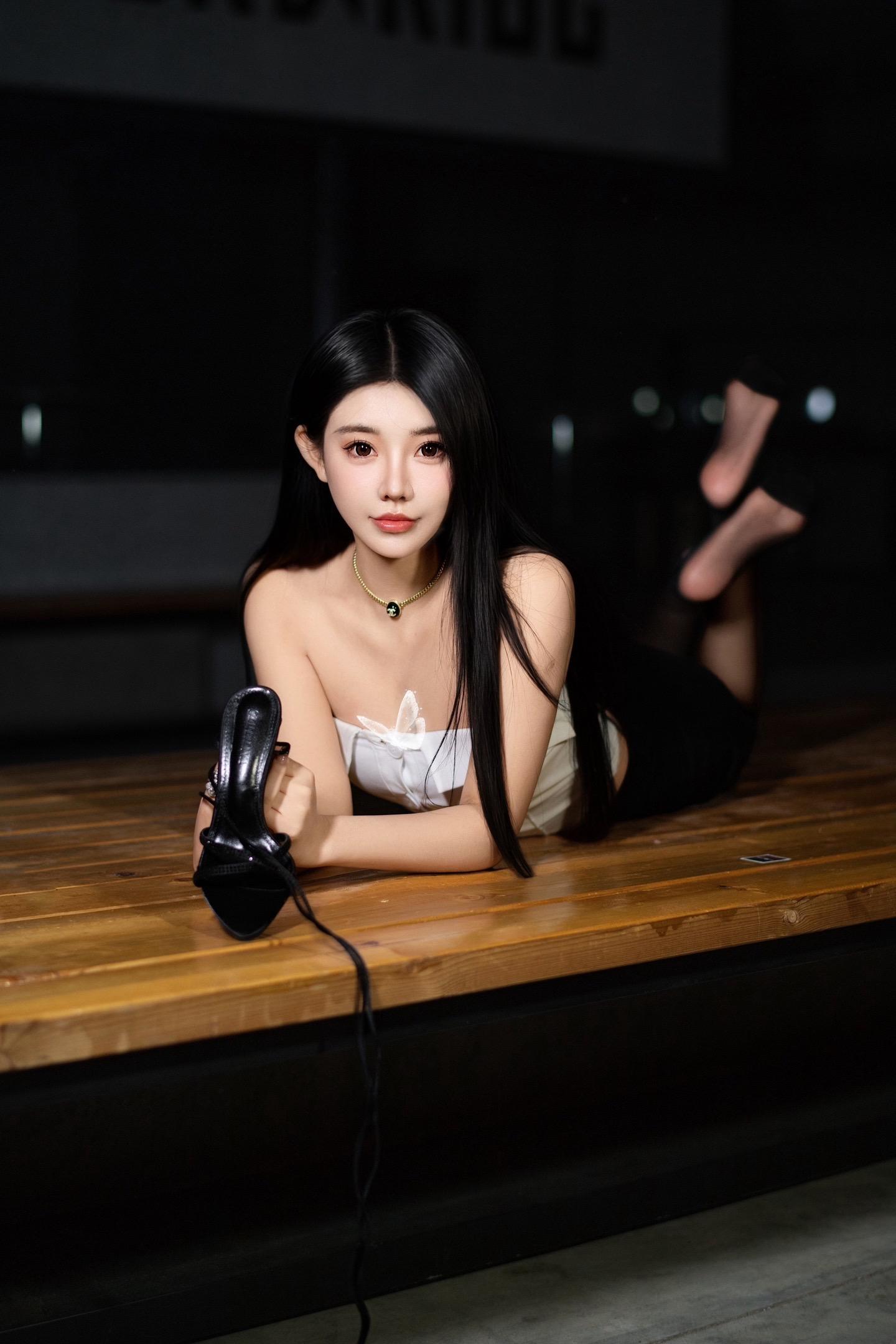 雨夜逛展，老北京798cube。写真