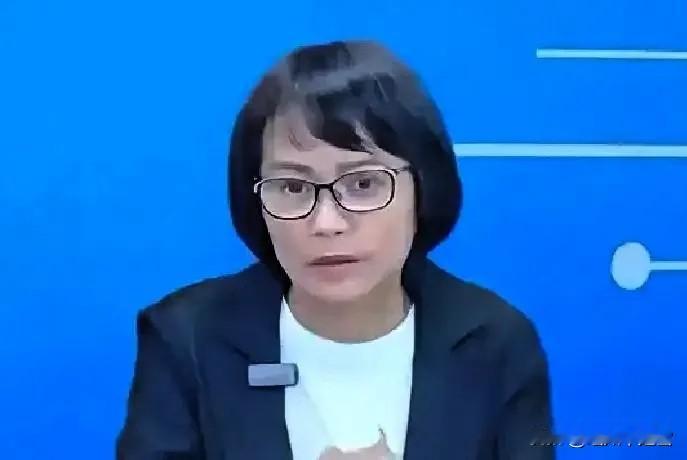 台湾一位女老师一句话，让14亿中国人瞬间红了眼眶！
 
她说，大陆 14 亿人民