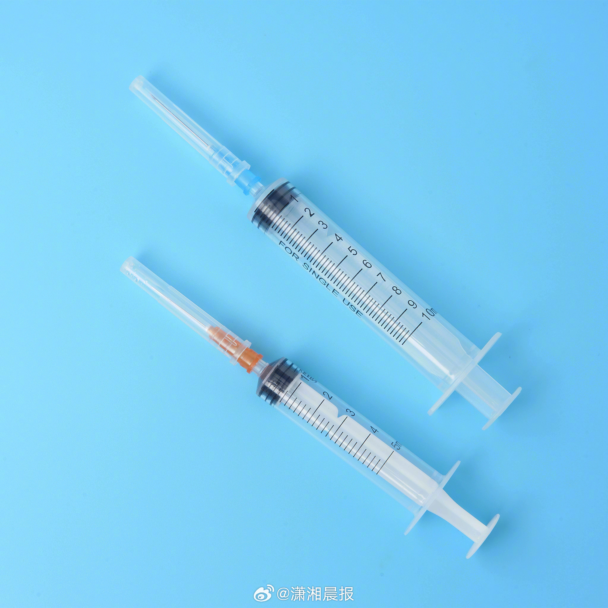 【#女子自行注射网红减肥针呕吐7小时#】#医生回应女子注射减肥针呕吐7小时#近日