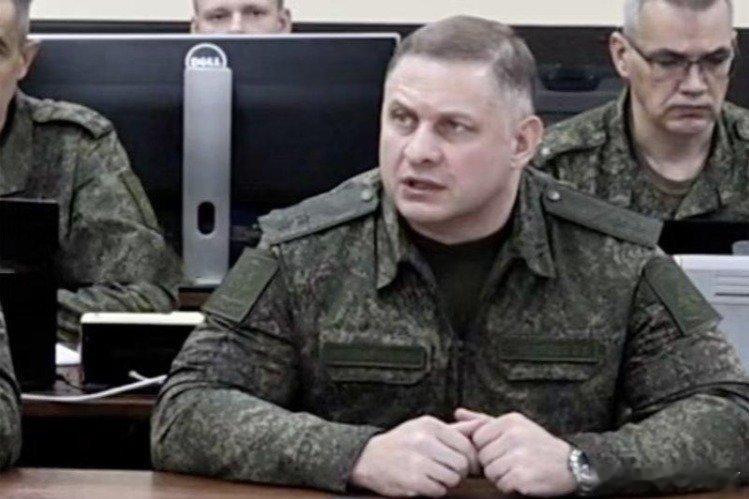 【谁打仗好，谁当大官，谁打败仗，谁下台！】普京破格提拔，只有46岁的谢尔盖•梅德