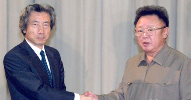 英国突然公开档案：“2002年，日本首相小泉纯一郎曾劝金正日弃核。”
 
英国政