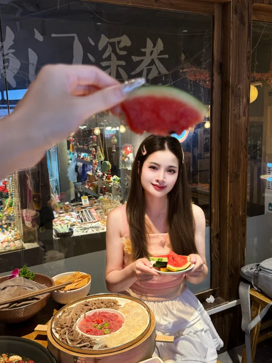 听劝！在深圳还原了重庆地道的卤水火锅🍲
