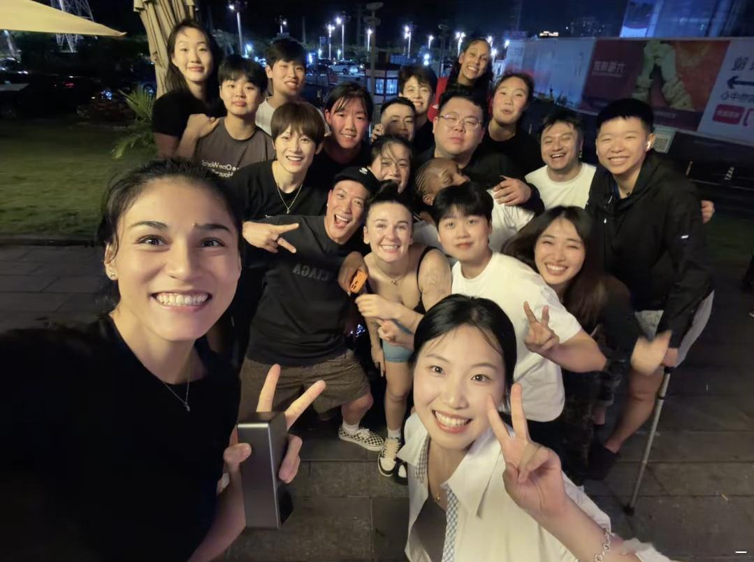 杨舒予杨舒予陈明伶张明珠 20260404收集一些队友发的羊图一至图十源于:大手