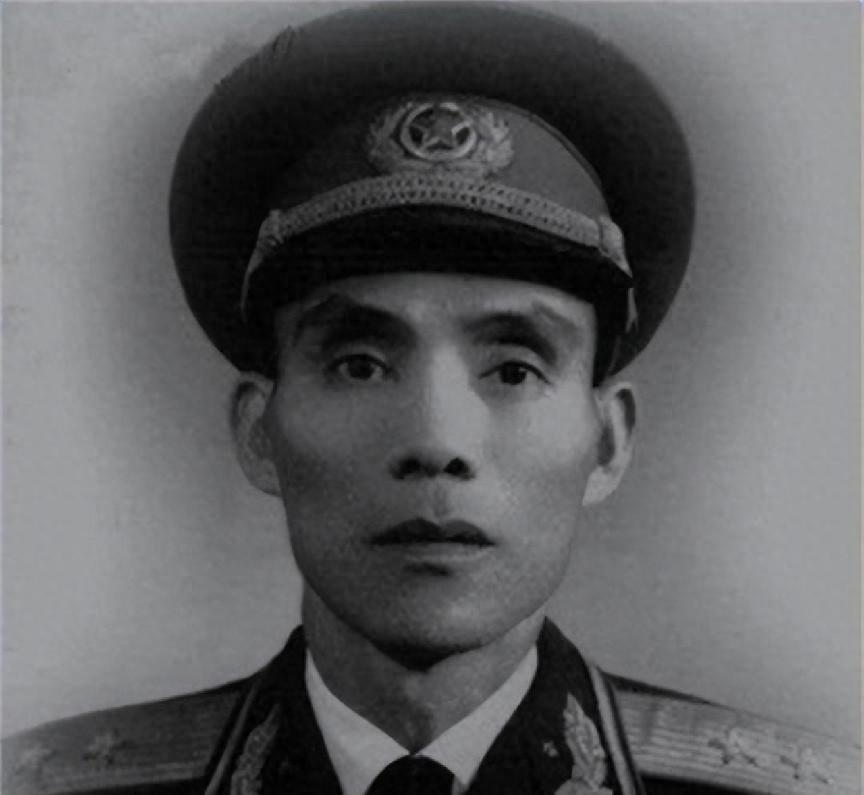 1954年被俘将领吴承德经历审查风波，被误解多年，究竟如何在28年后沉冤得雪并获