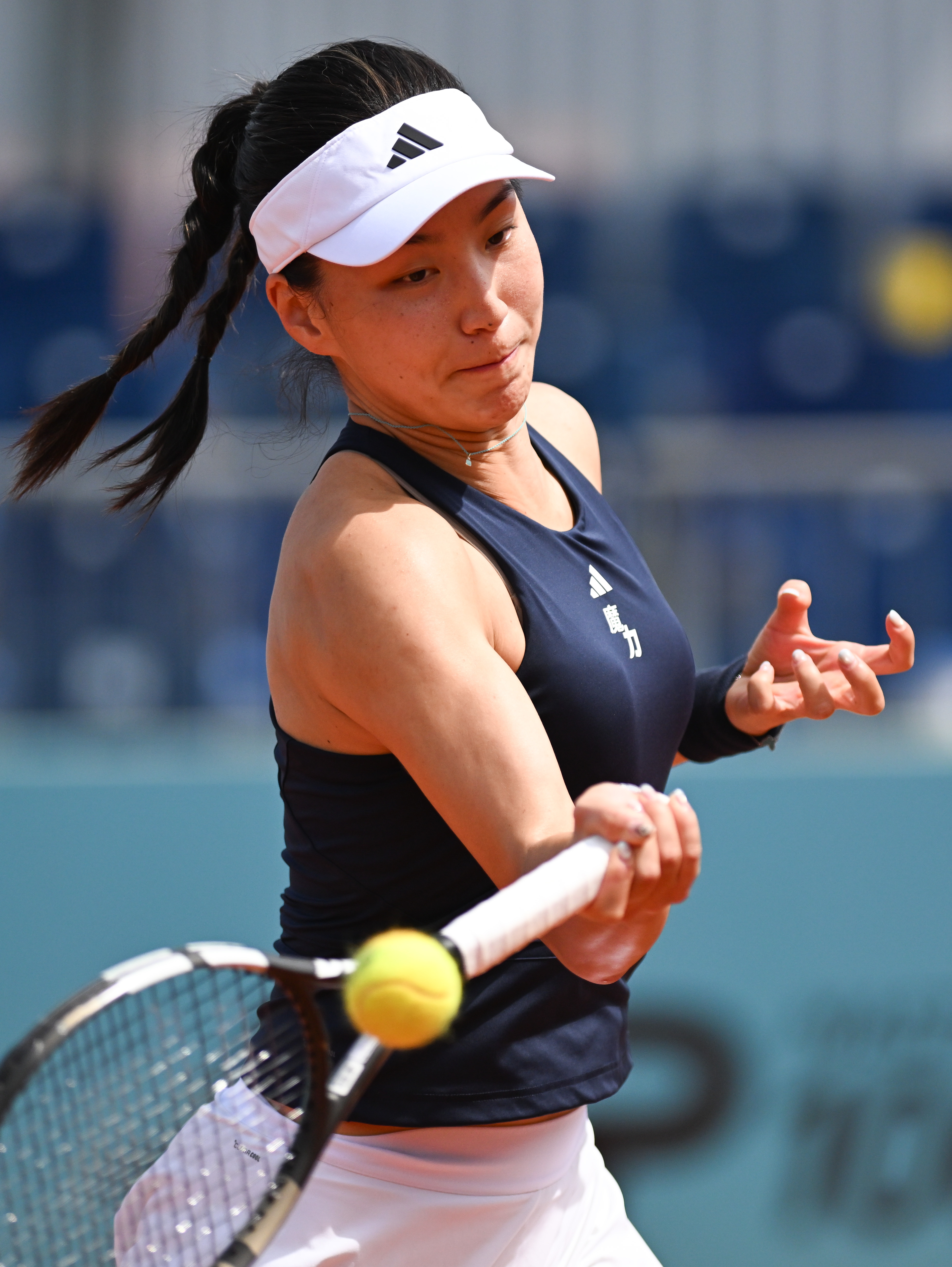 作为中国女子网球目前的一姐，王欣瑜的红土赛季开启，依然不太顺利。 