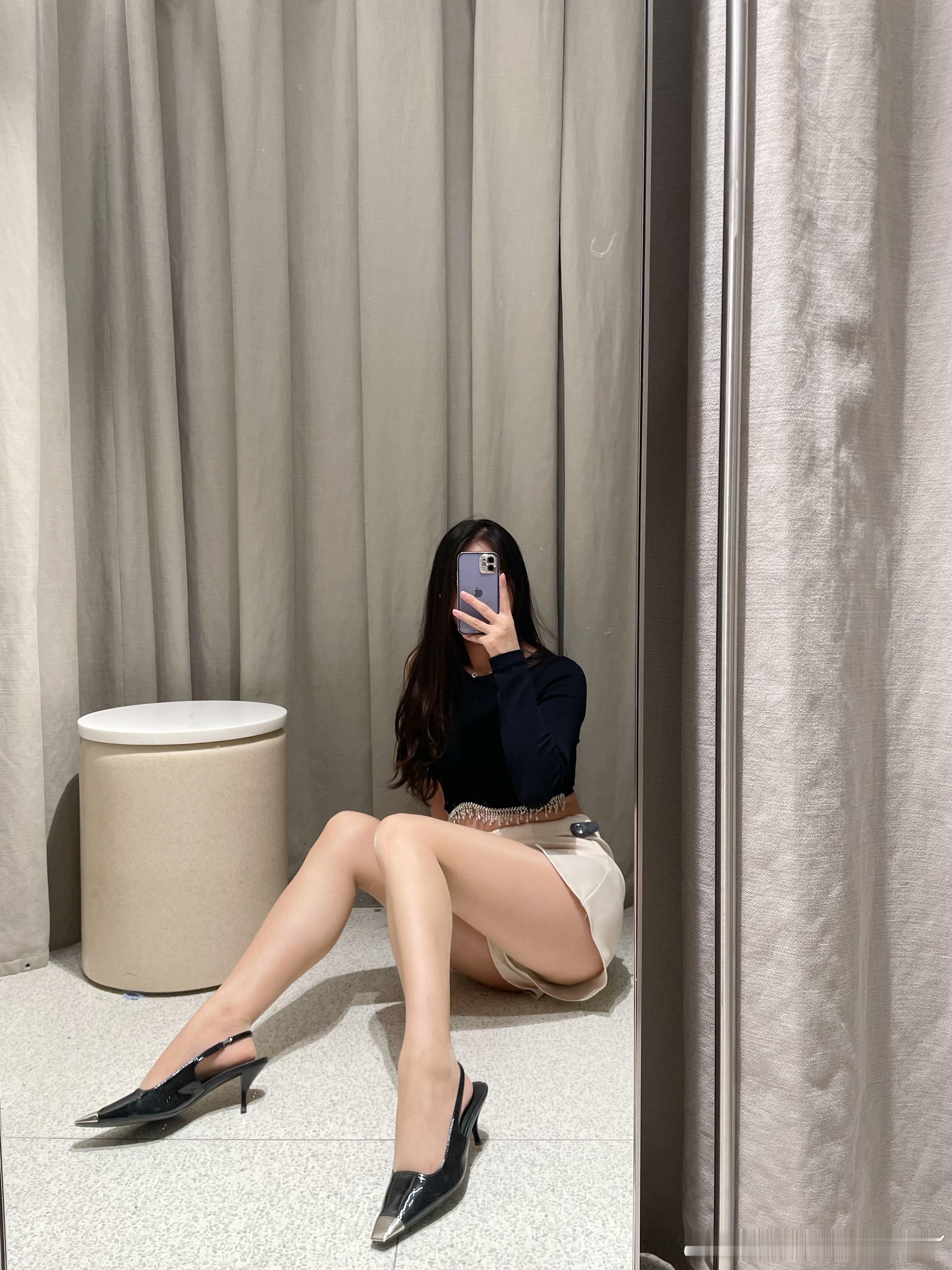 好久不穿这双鞋了，今天的搭配很简洁！今天穿什么 ​​​