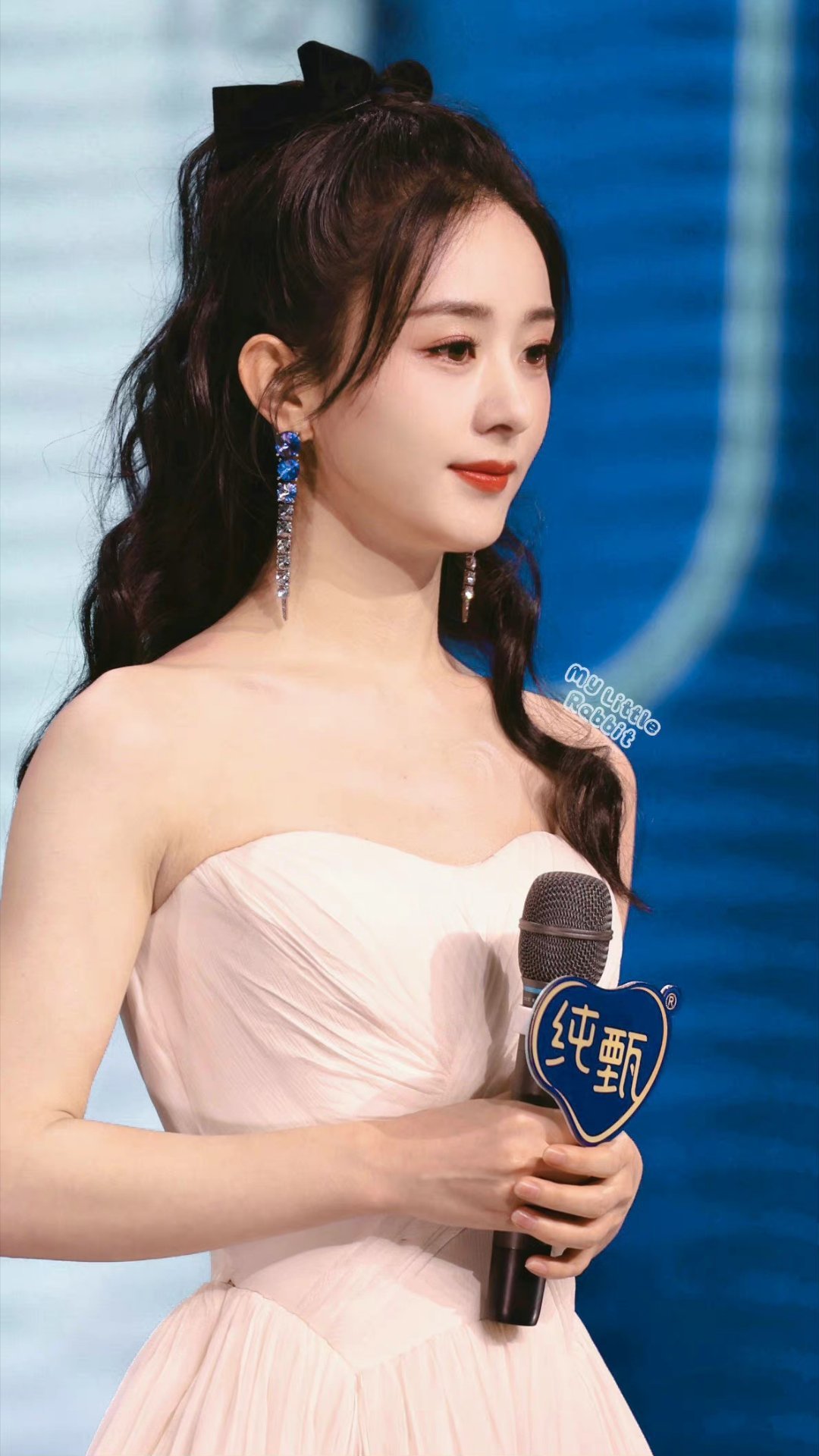 赵丽颖赵丽颖李秋萍 zly赵丽颖小城大事 “ 远大前程星光万顷 你向北向南 向西