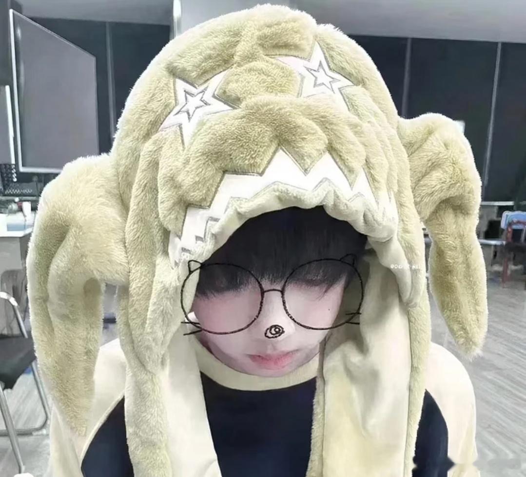 张桂源[超话] 💛张桂源 四代第一主舞💛张桂源 全能核心ace清风有意难留我
