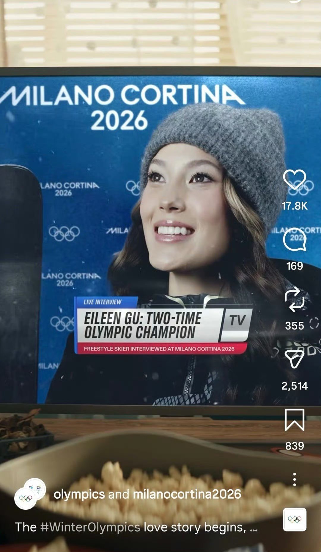 谷爱凌亮相冬奥会宣传片一袭利落运动装出镜，谷爱凌现身2026米兰-科尔蒂纳冬奥会