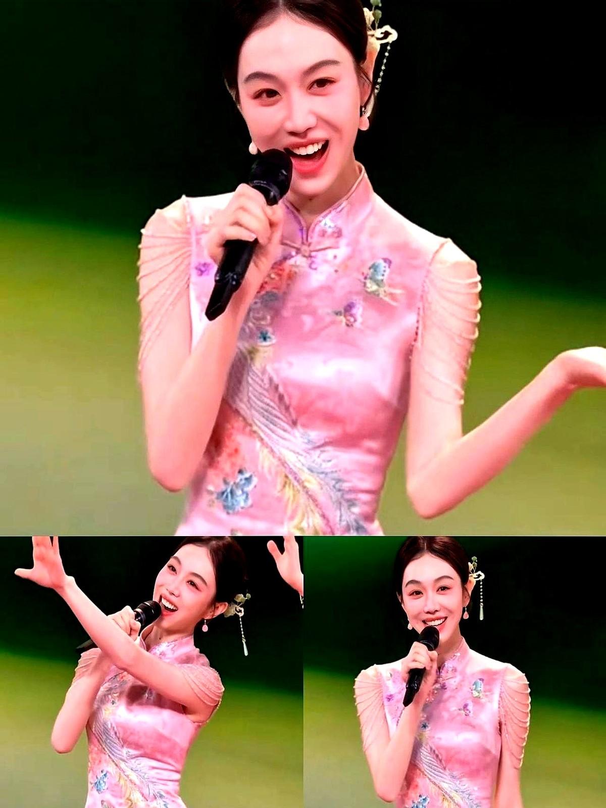 谁能想到，2026年春晚最出圈的，不是58岁首秀的周慧敏，也不是大青衣秦海璐。