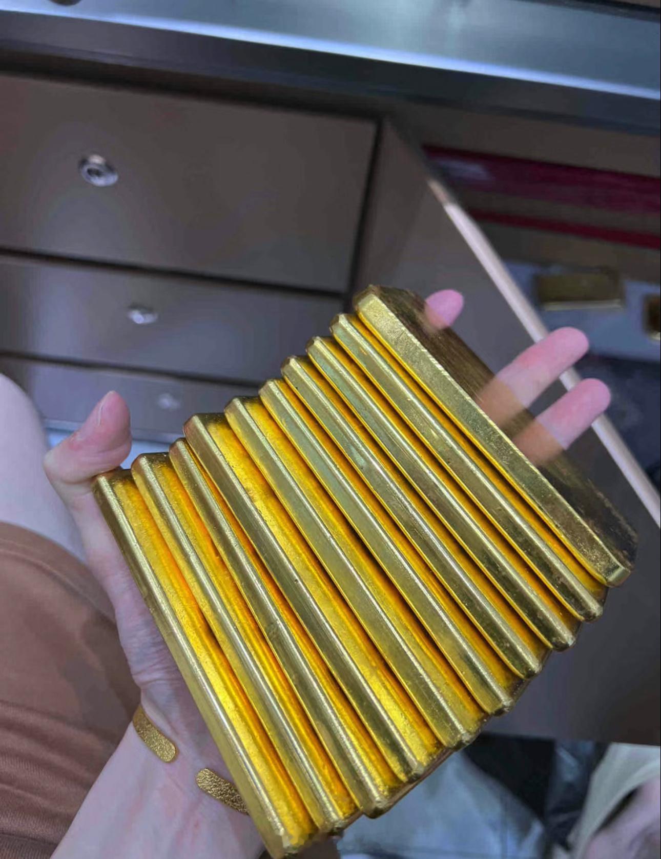 刷到就转发，2024年你会财运亨通，很灵的🪄 ​​​