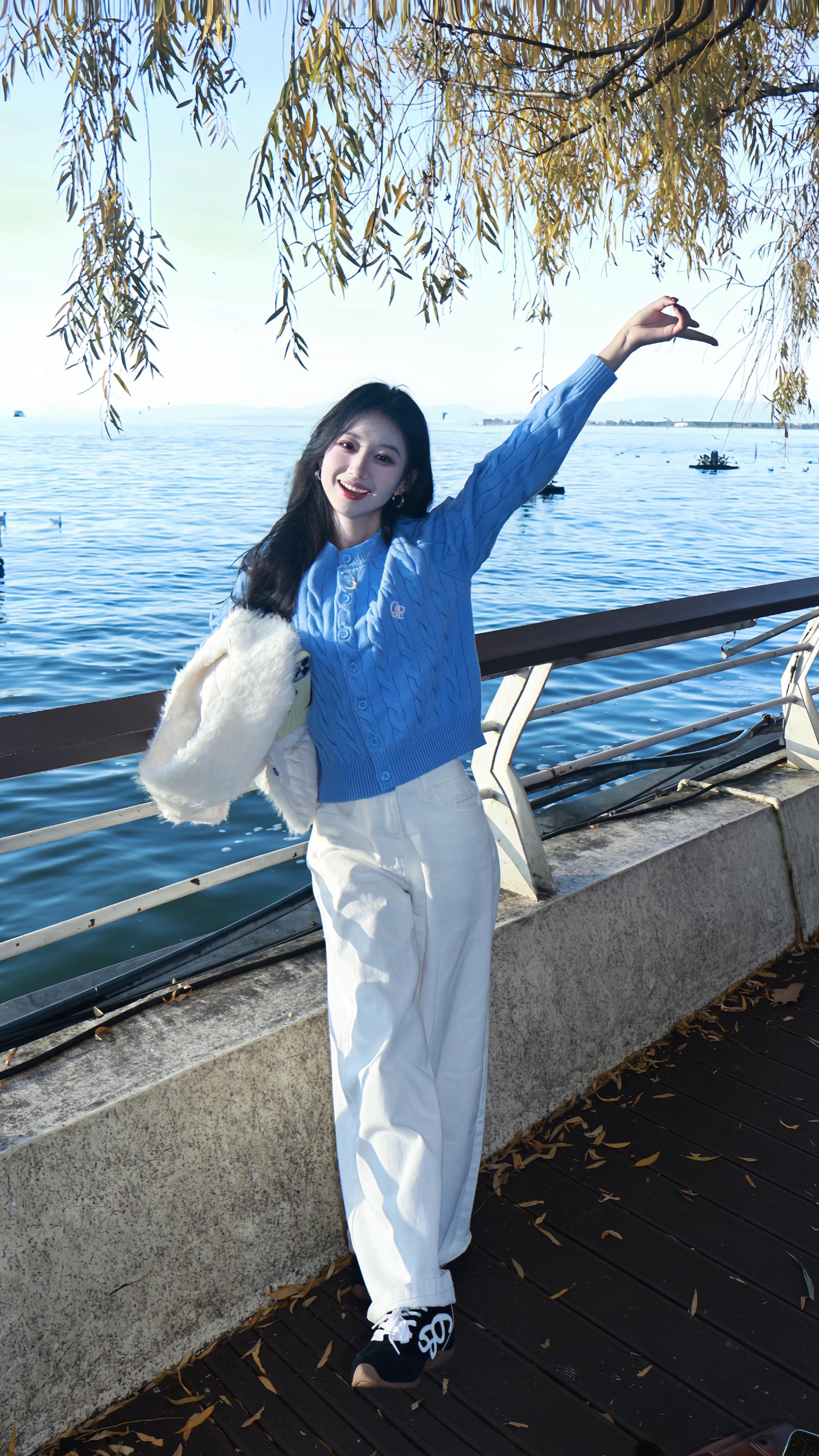 做自己就好了 爱你的人会一直选你 这次 下次 次次