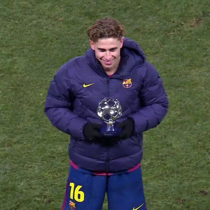 费尔明当选本场比赛MVP⭐⭐⭐⭐⭐⭐⭐布拉格斯拉维亚vs巴萨欧冠联赛巴萨