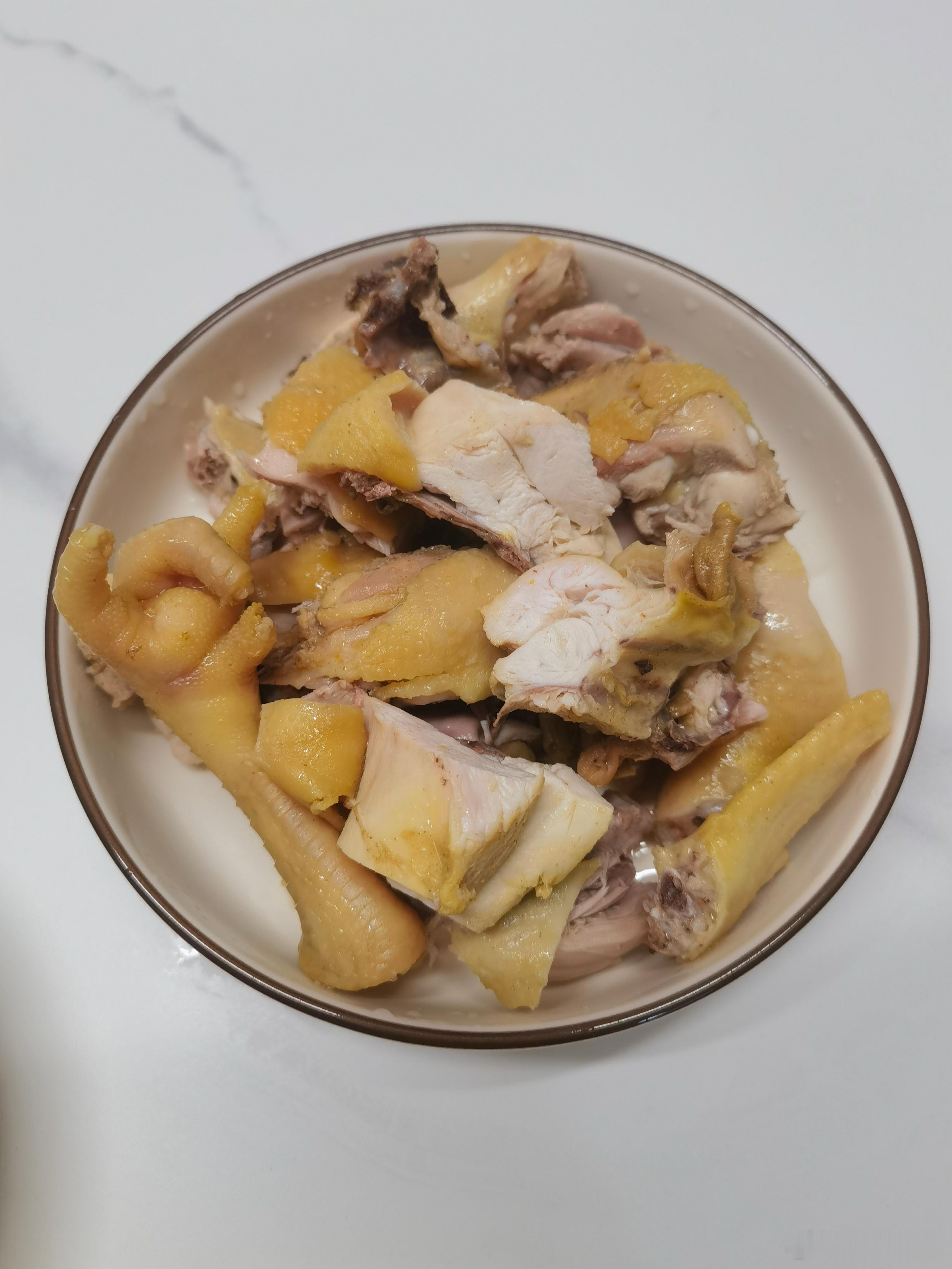晚上安排盐焗鸡今日行情不怎么好但也是要好好地吃饭 
