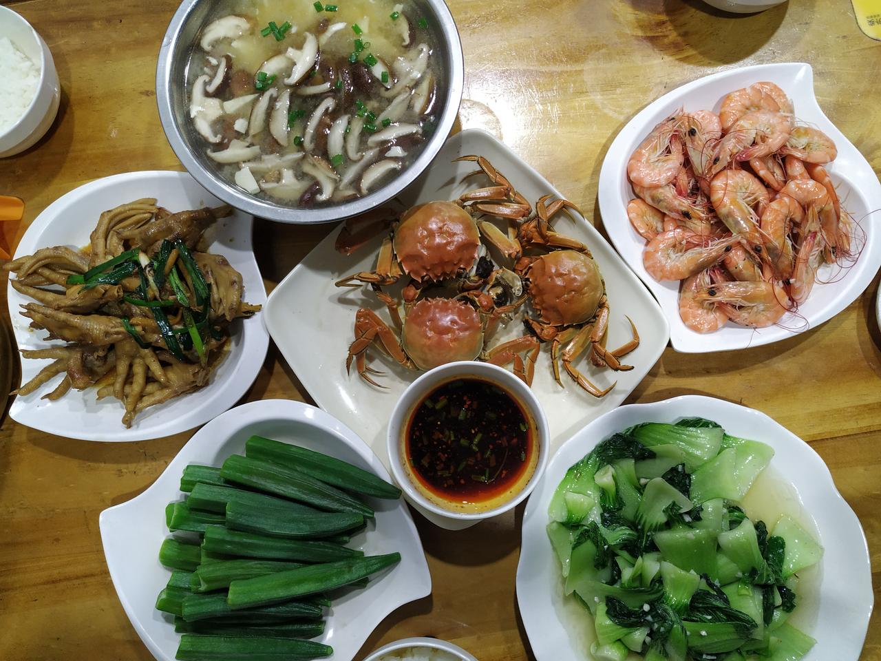 今天发现了一个奇怪的现象。以前手机打开微头条，全是关于28事件的消息。今天打开微