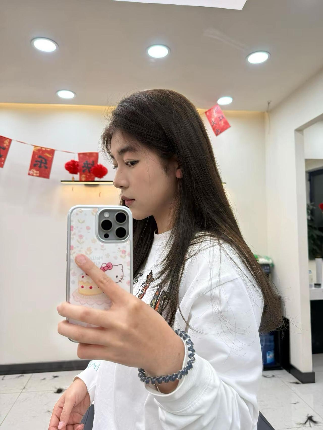 为什么手机拍不出我的冷雾棕呢新发色 冷雾棕