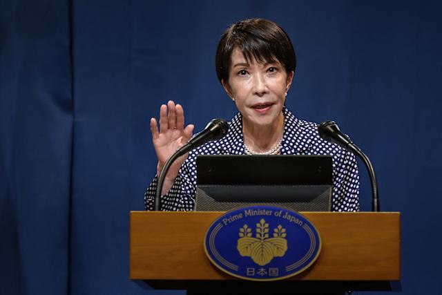 日本正悄悄打造覆盖台海的三层导弹打击网——远程“战斧”、中程滑翔弹、近程炮射导弹