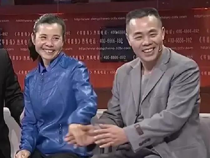 1984年，贵州16岁女子被人贩子卖给老光棍，还生下了一对儿女。30年后，儿子考