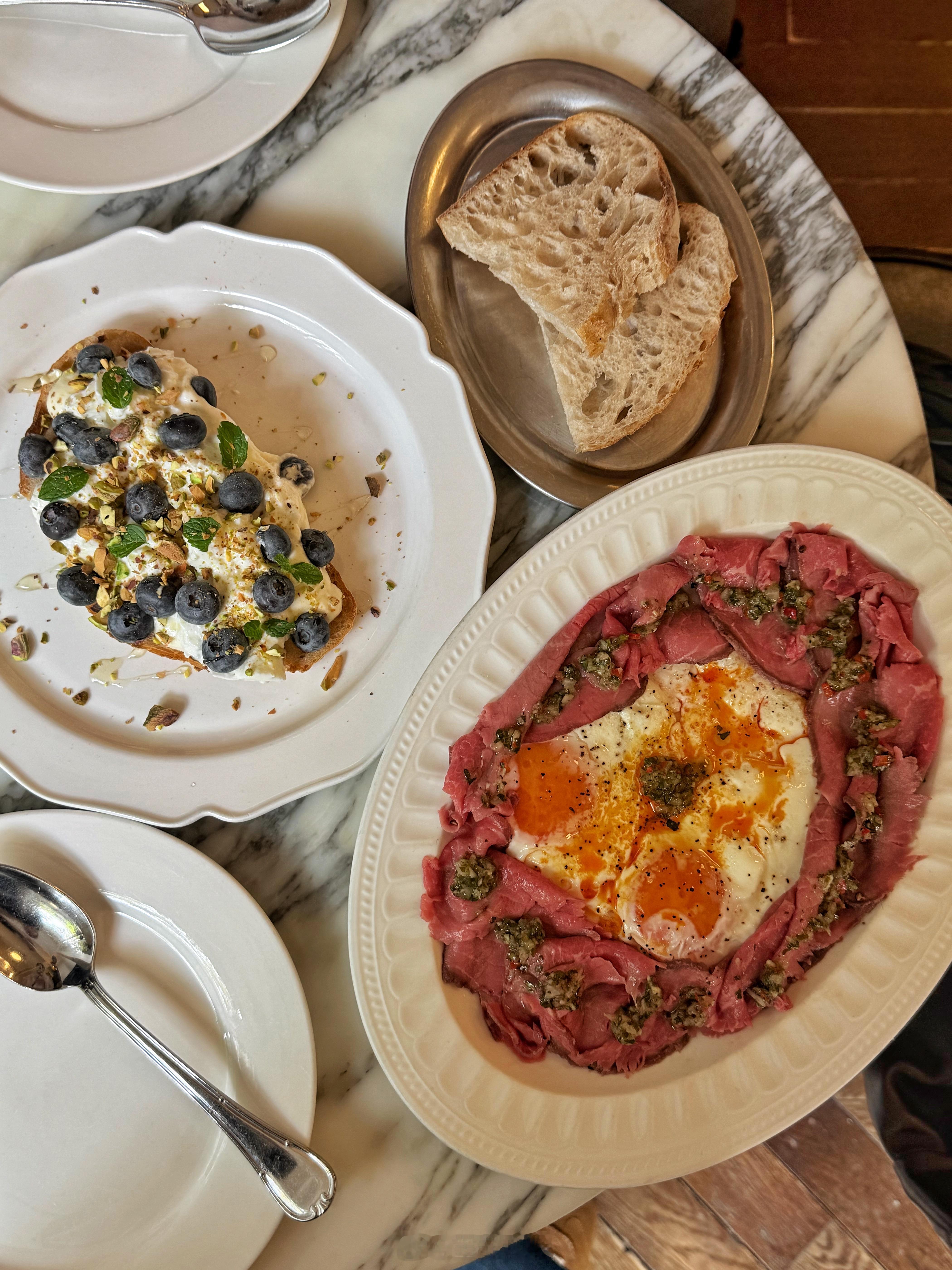 秋天的漂亮饭格外好吃🍂到昨天，双十一顺利收官✌️但是呢，还有双十二等着我忙碌有