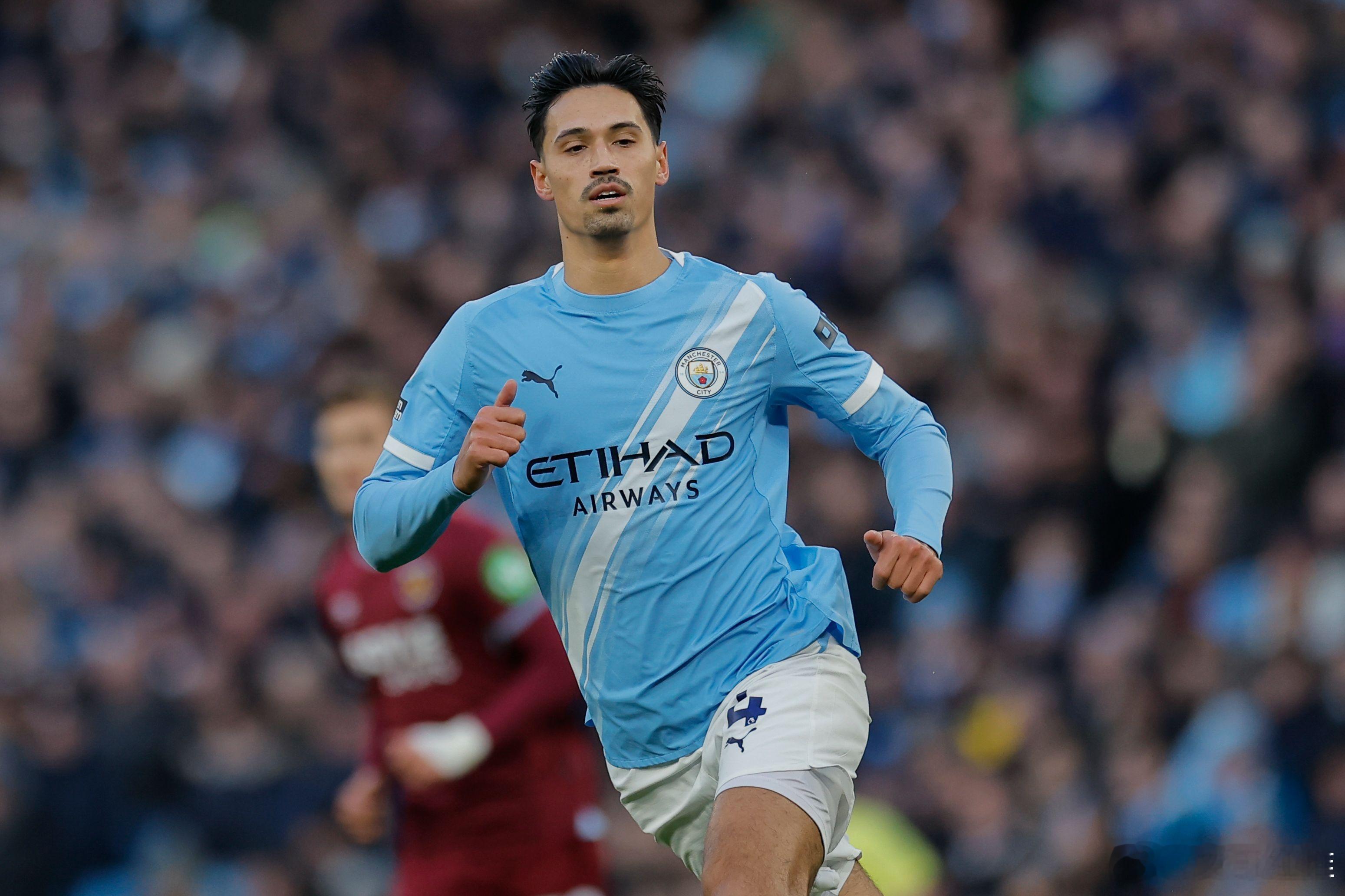 机会寥寥！赖因德斯踢完皇马后近1个月仅出战19分钟，4场没登场足球 英超第34轮