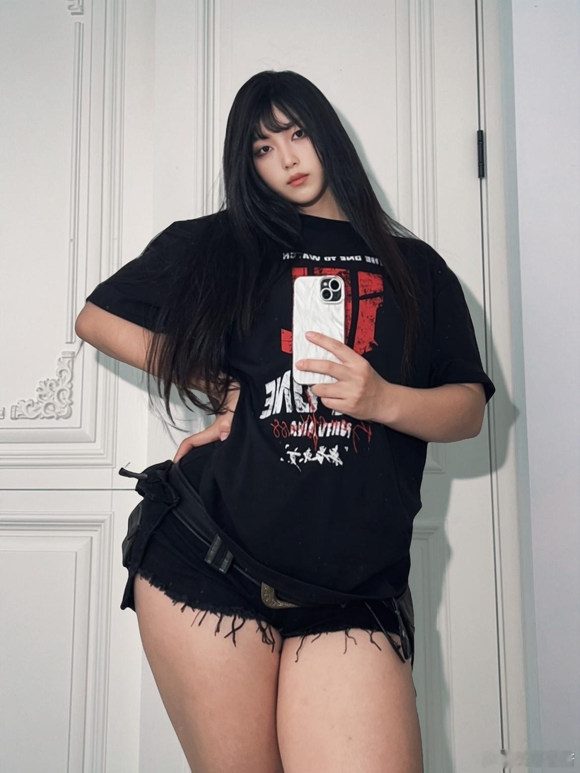 🖤 