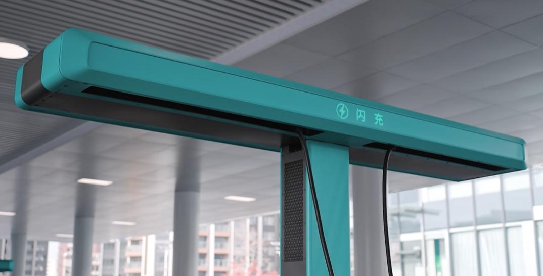 500次闪充循环还能边充边针刺，比亚迪真是把电池安全卷到新高度了。

对于新能源