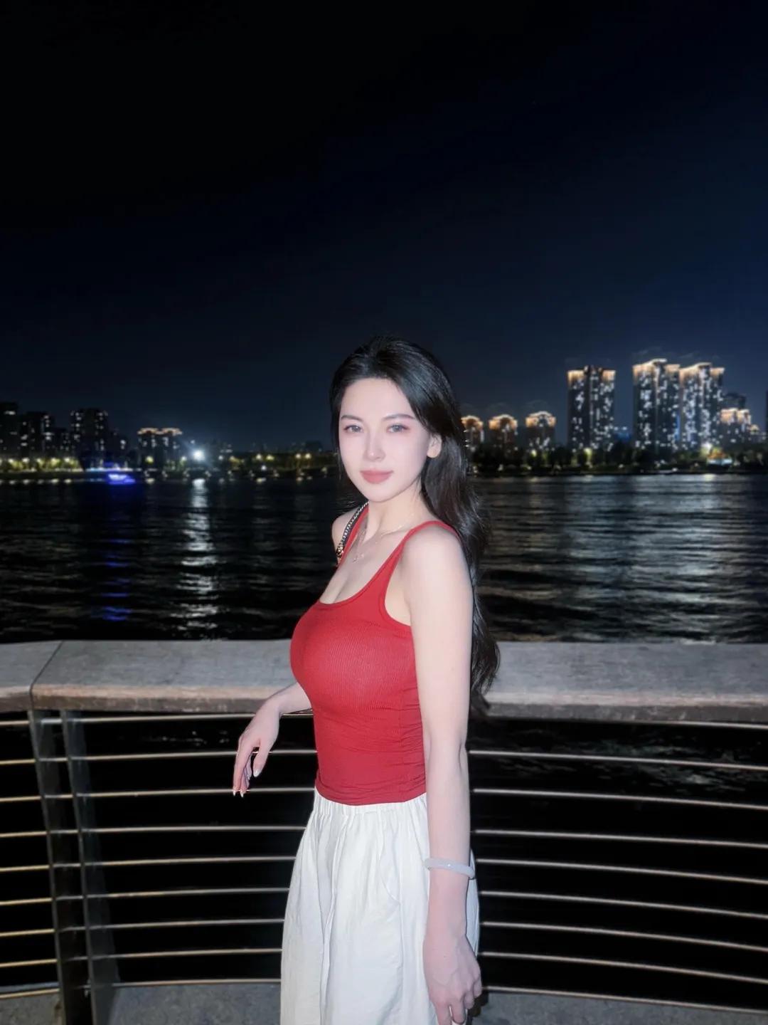 有哪些美女让人过目难忘？