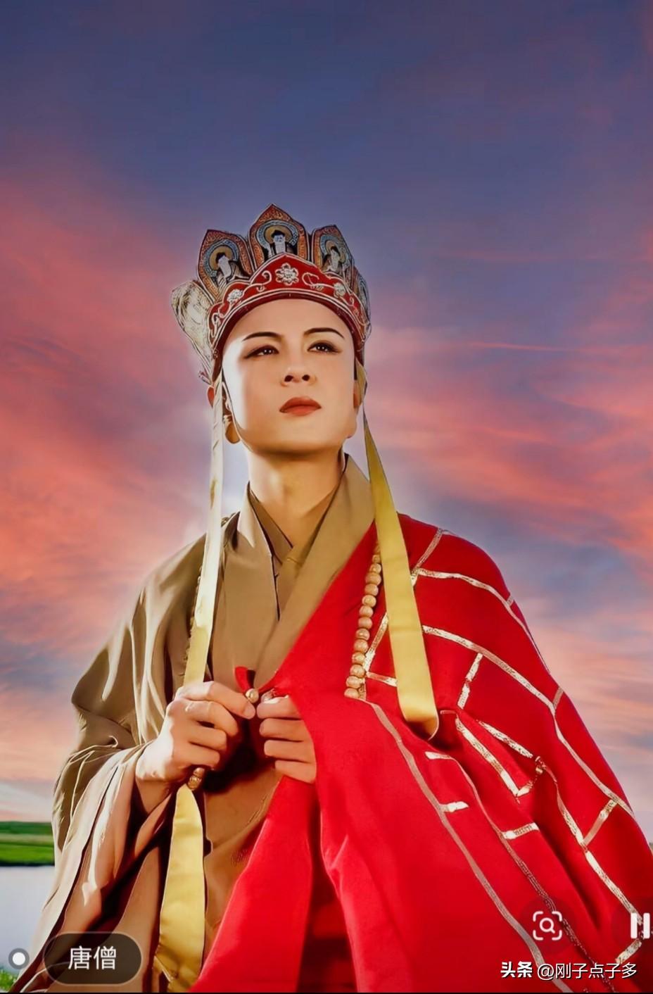 唐三藏为什么会姓唐？
 
唐僧是如来二弟子金蝉子转世！唐僧本姓陈，为啥叫唐三藏？
